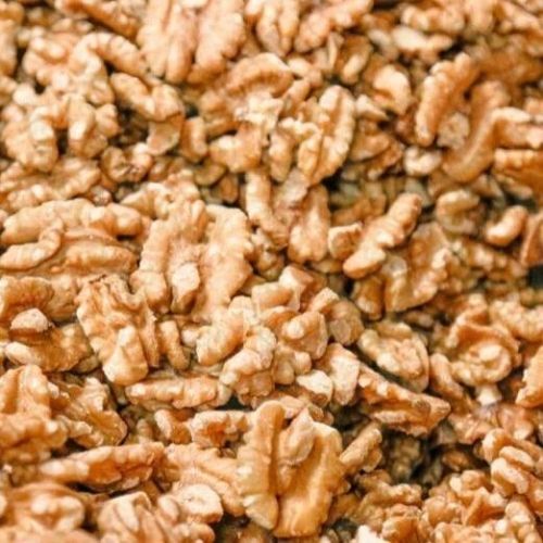 Raw Walnuts (25kg) - Light Halves